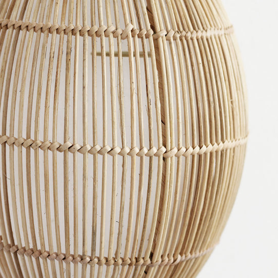 Luminária Arandela Farida em Rattan