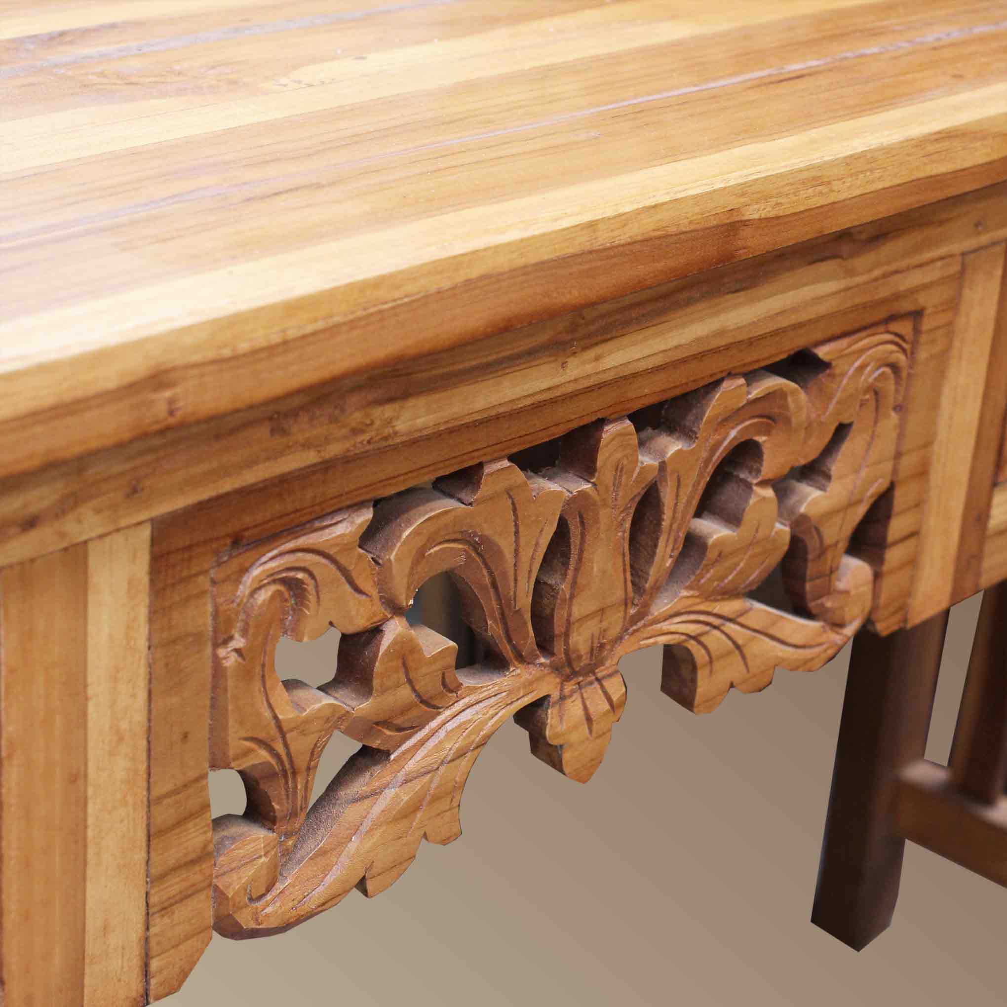 Aparador Tengah 140CM