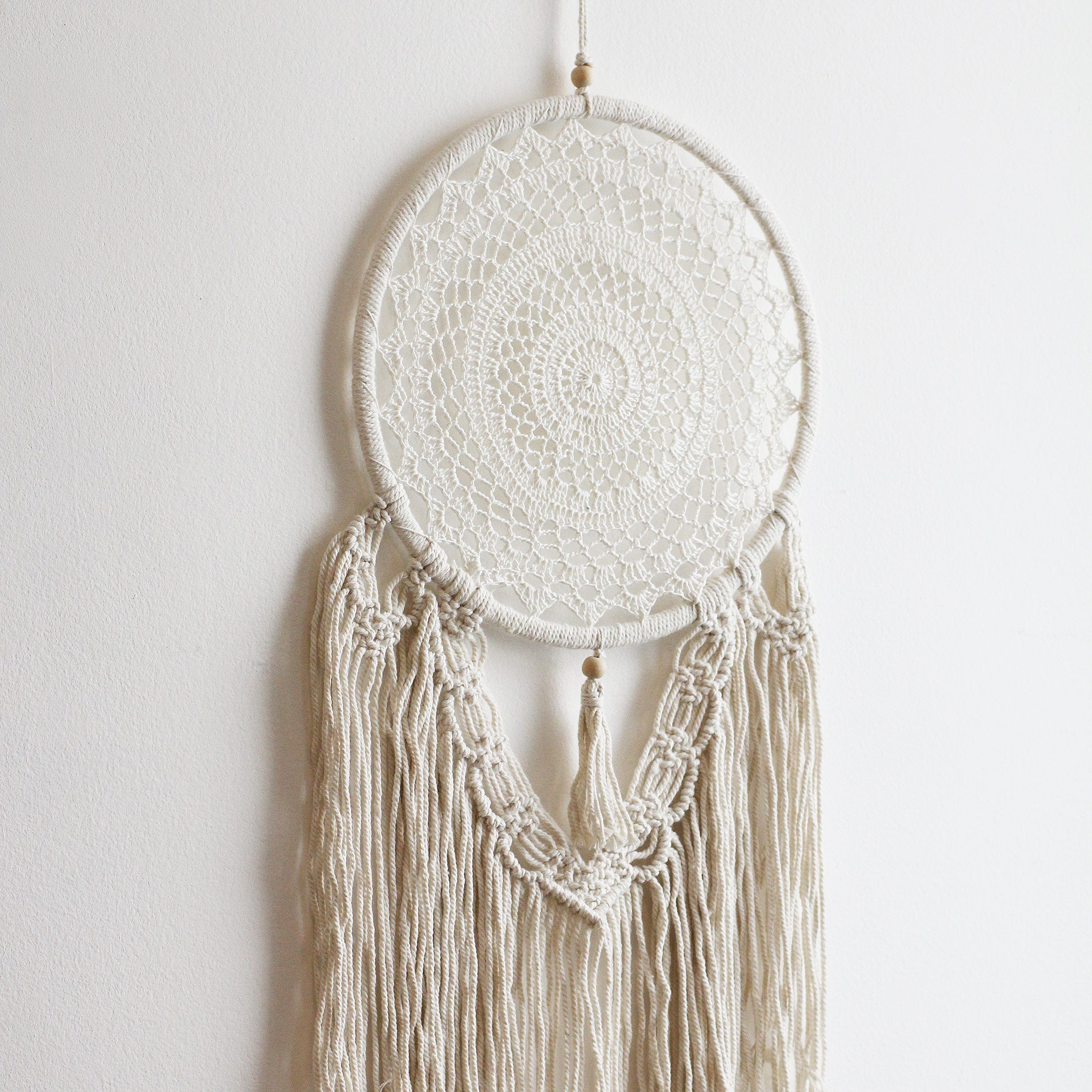 Mandala Macramê Kayu Abu Abu