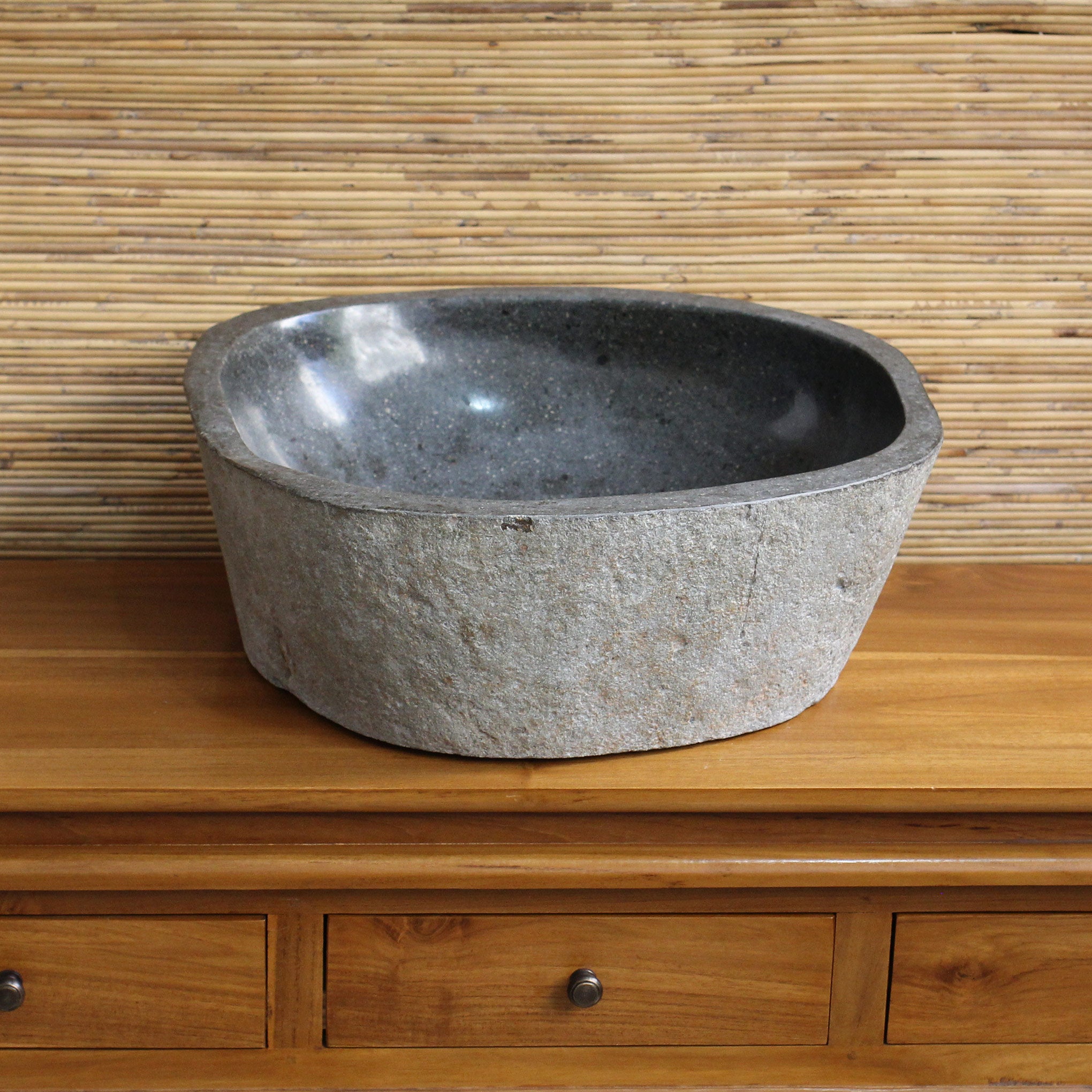 Cuba Vessel em River Stone