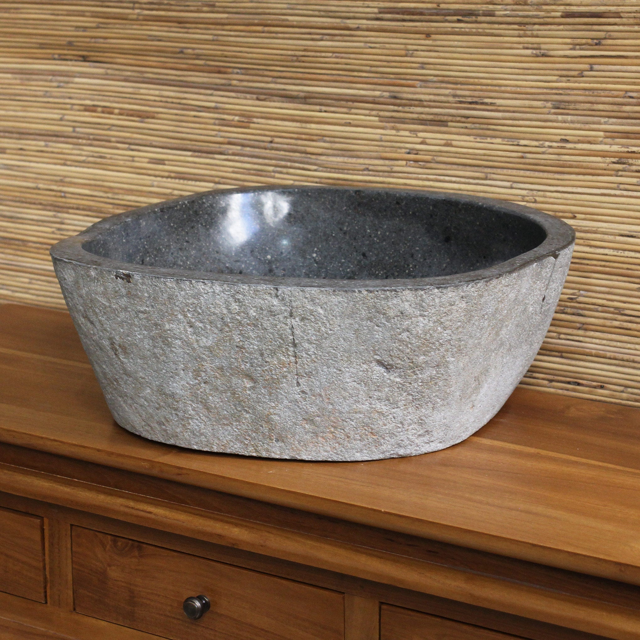 Cuba Vessel em River Stone