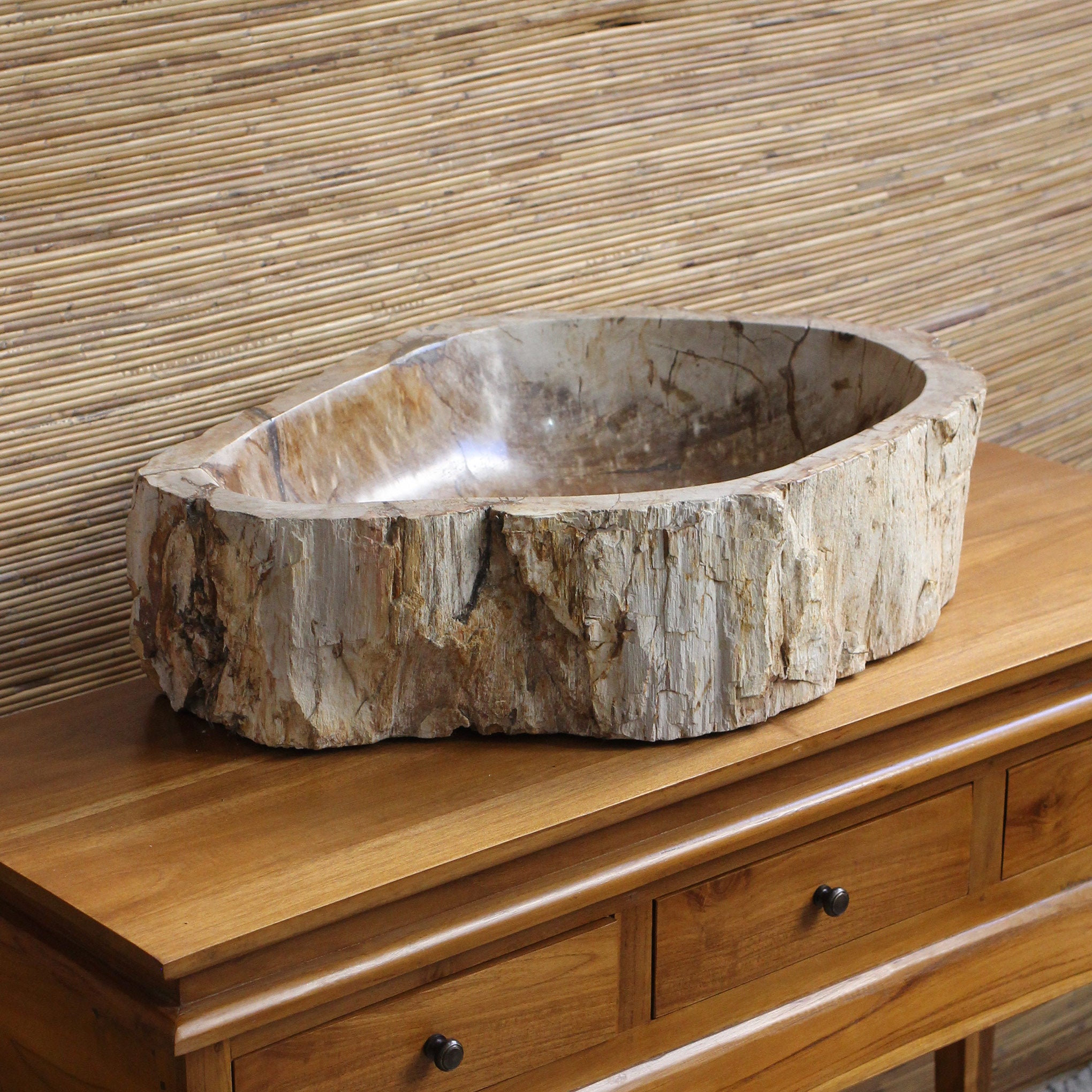 Cuba Aarav em Madeira Fossilizada