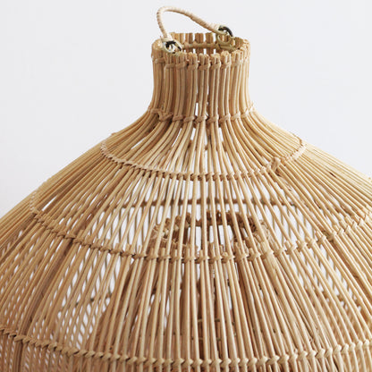 Luminária Pendente Vita em Rattan