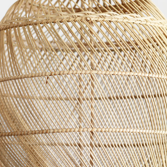 Luminária Pendente Lisah em Rattan