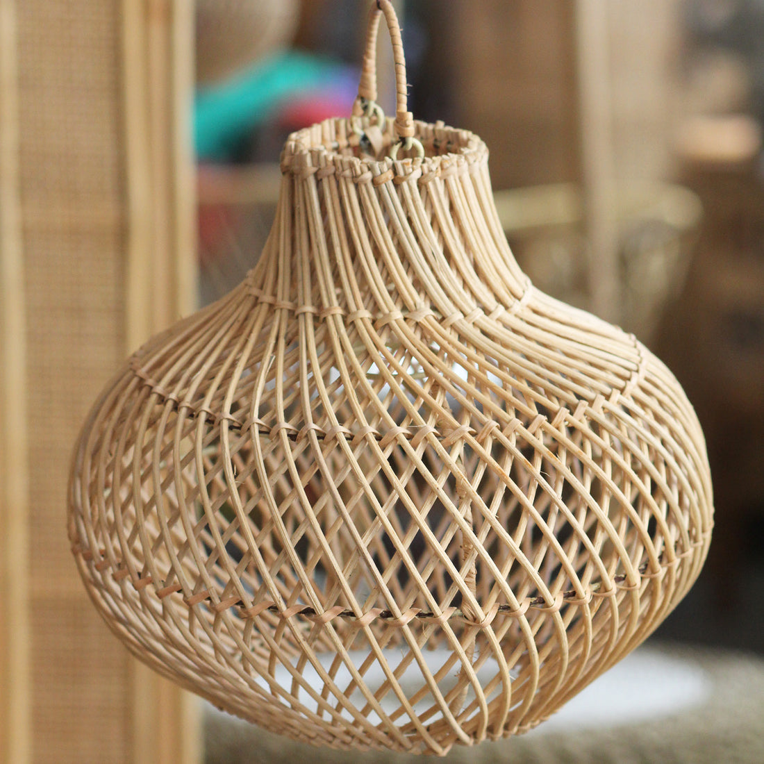 Luminária Pendente Dobel em Rattan