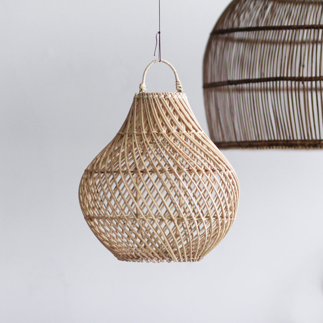 Luminária Pendente Lating em Rattan