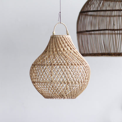 Luminária Pendente Lating em Rattan