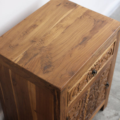 Mesa de Cabeceira Kavi