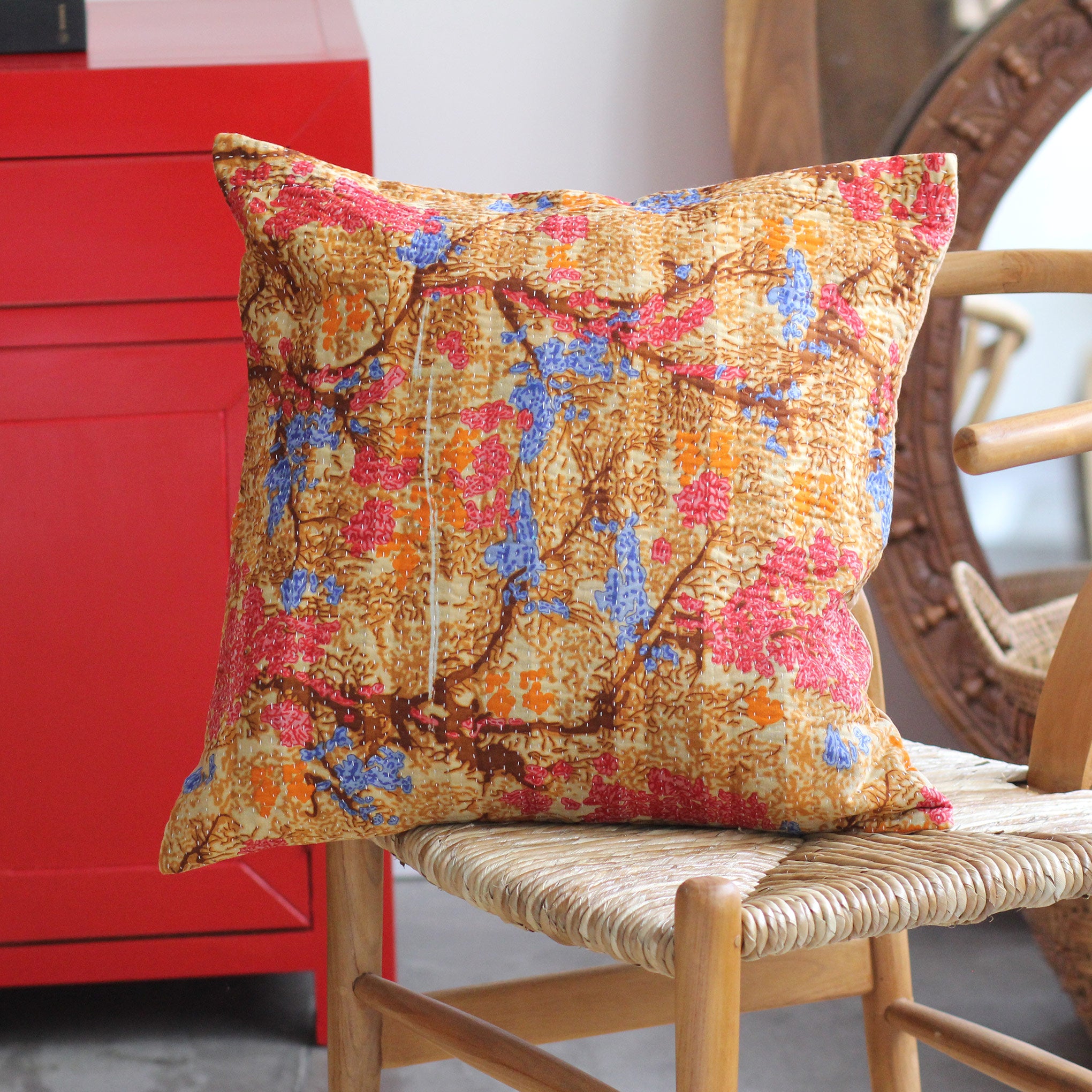 Capa de Almofada Basanti Vriksha