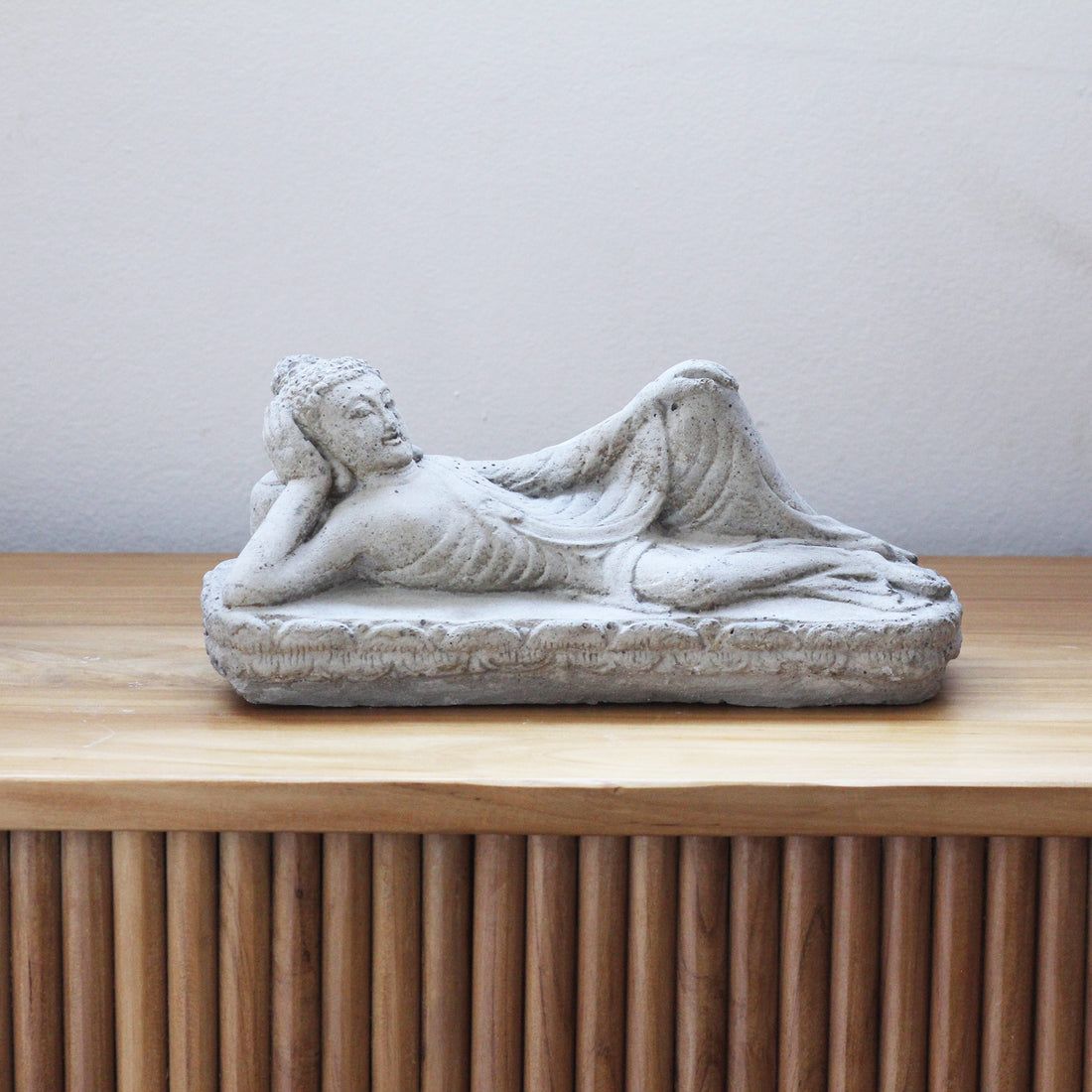 Buda Sukha 28cm Cinza