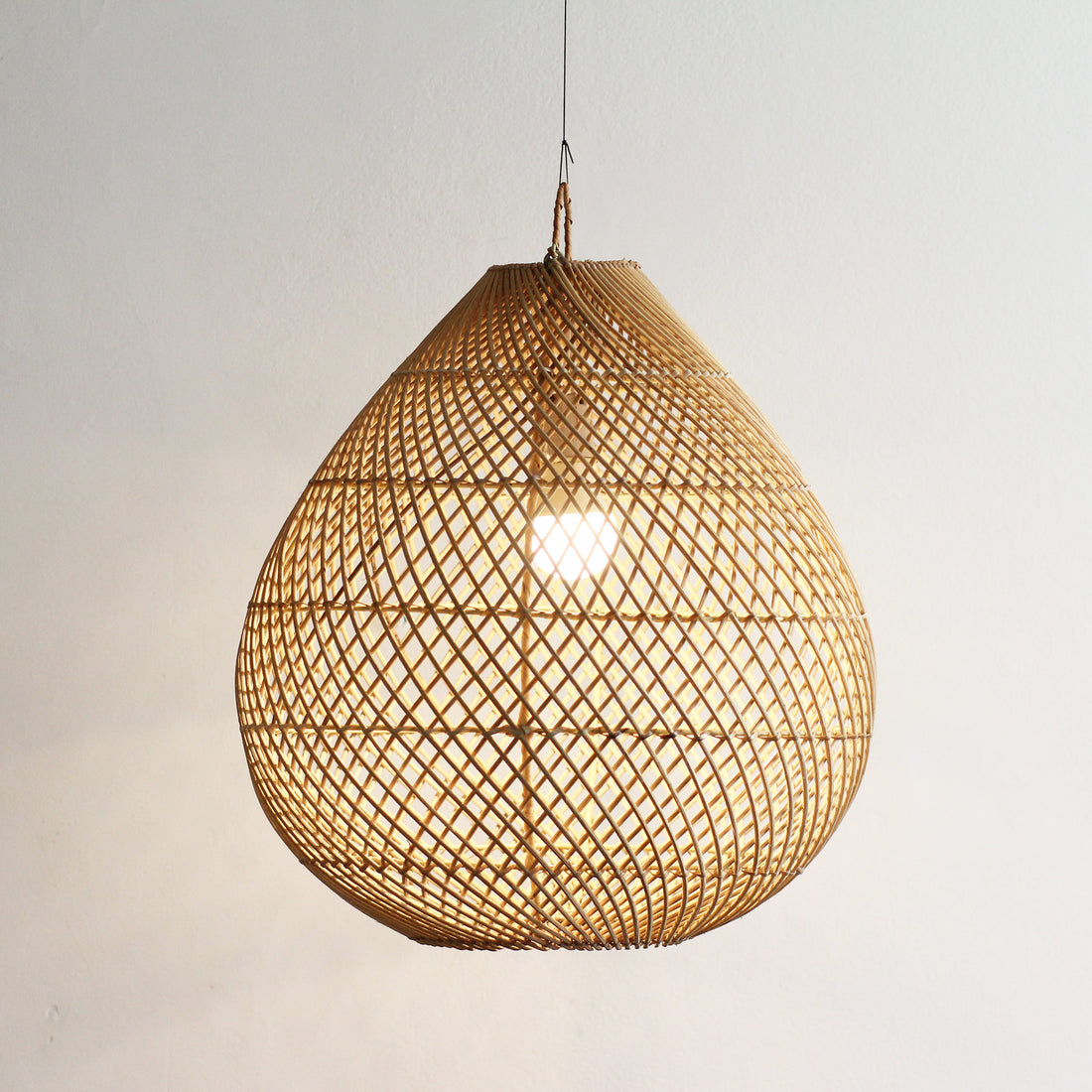 Luminária Pendente Odara em Rattan
