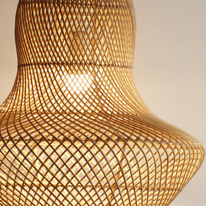 Luminária Pendente Bidak em Rattan