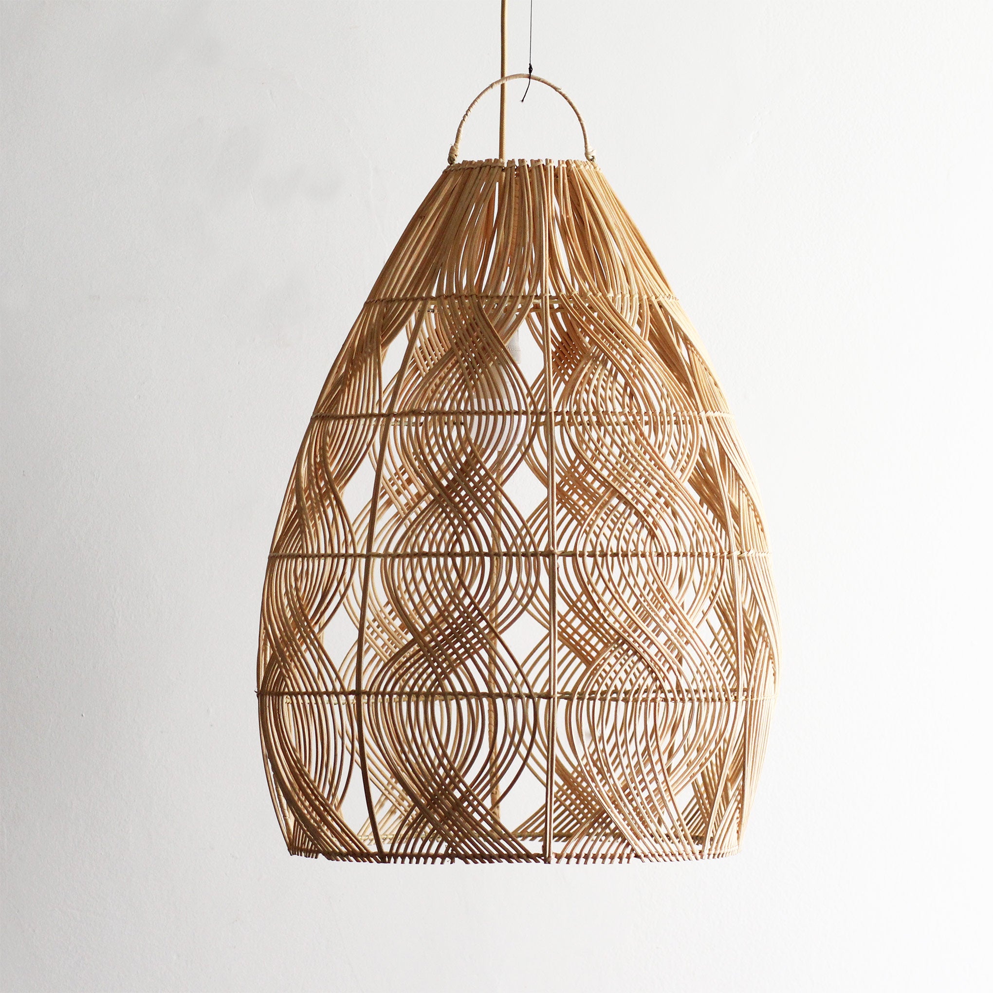 Luminária Pendente Lembaram em Rattan