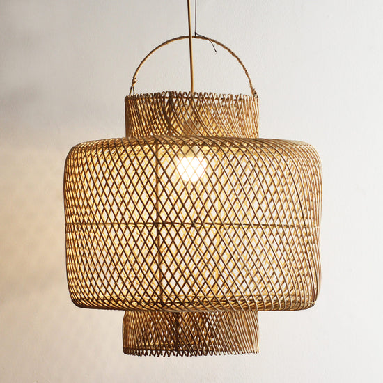 Luminária Pendente Aan em Rattan