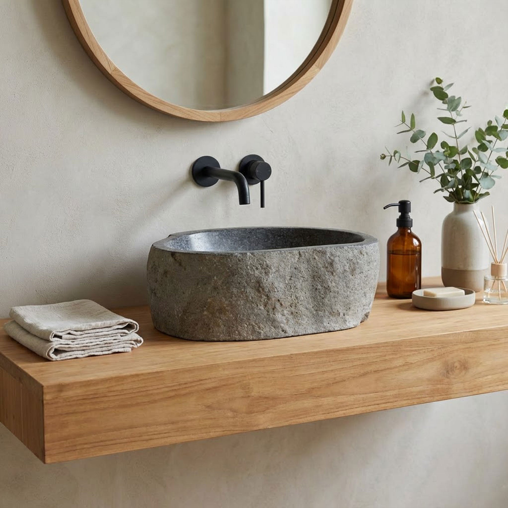 Cuba DevaVati em River Stone