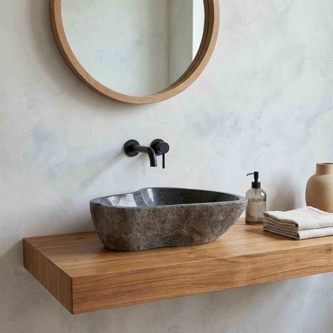 Cuba Vati em River Stone