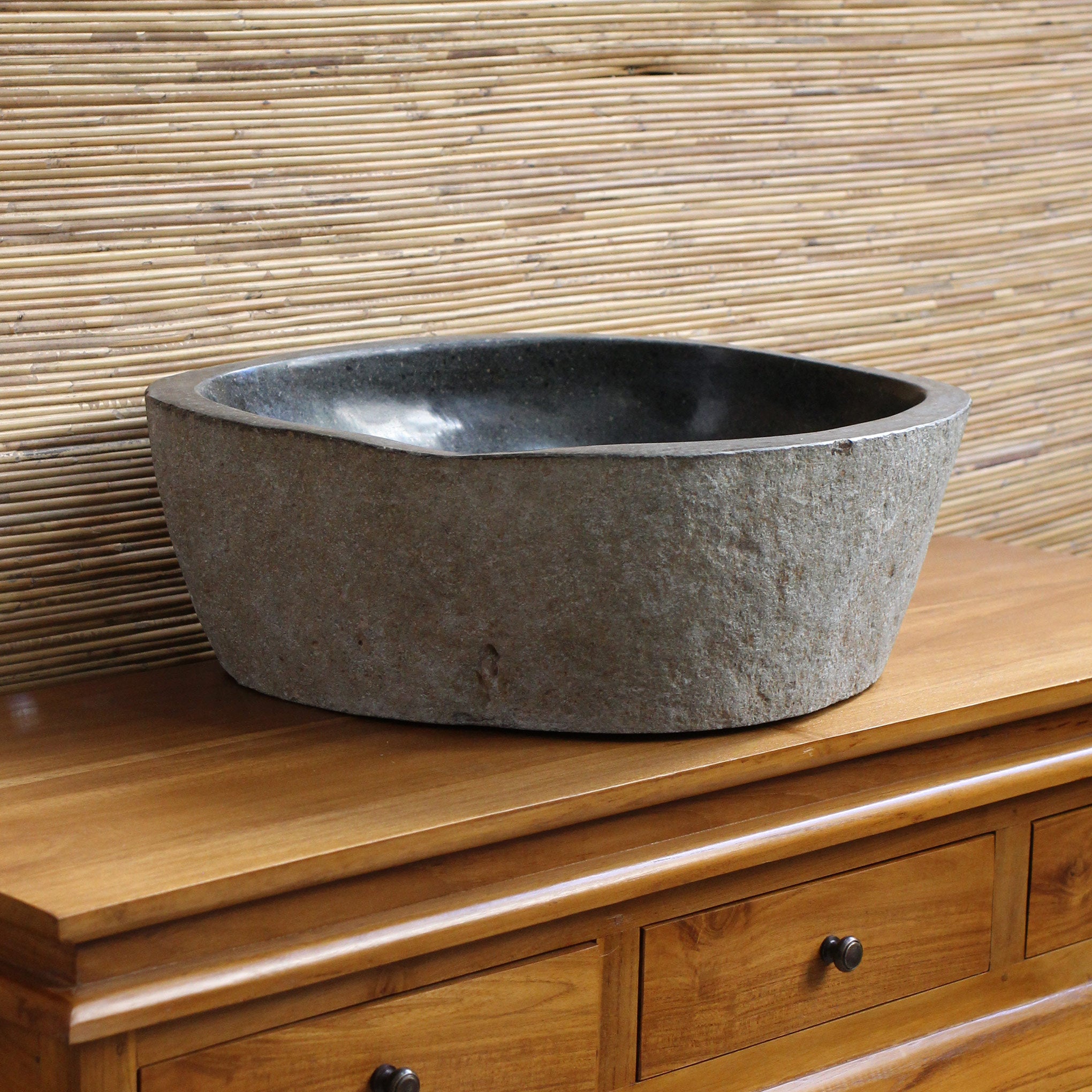 Cuba Vessel em River Stone