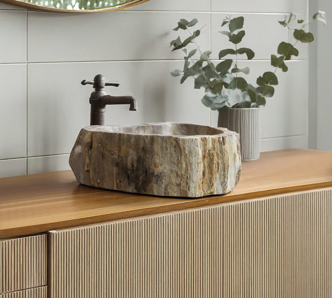 Cuba Lavanya em Madeira Fossilizada