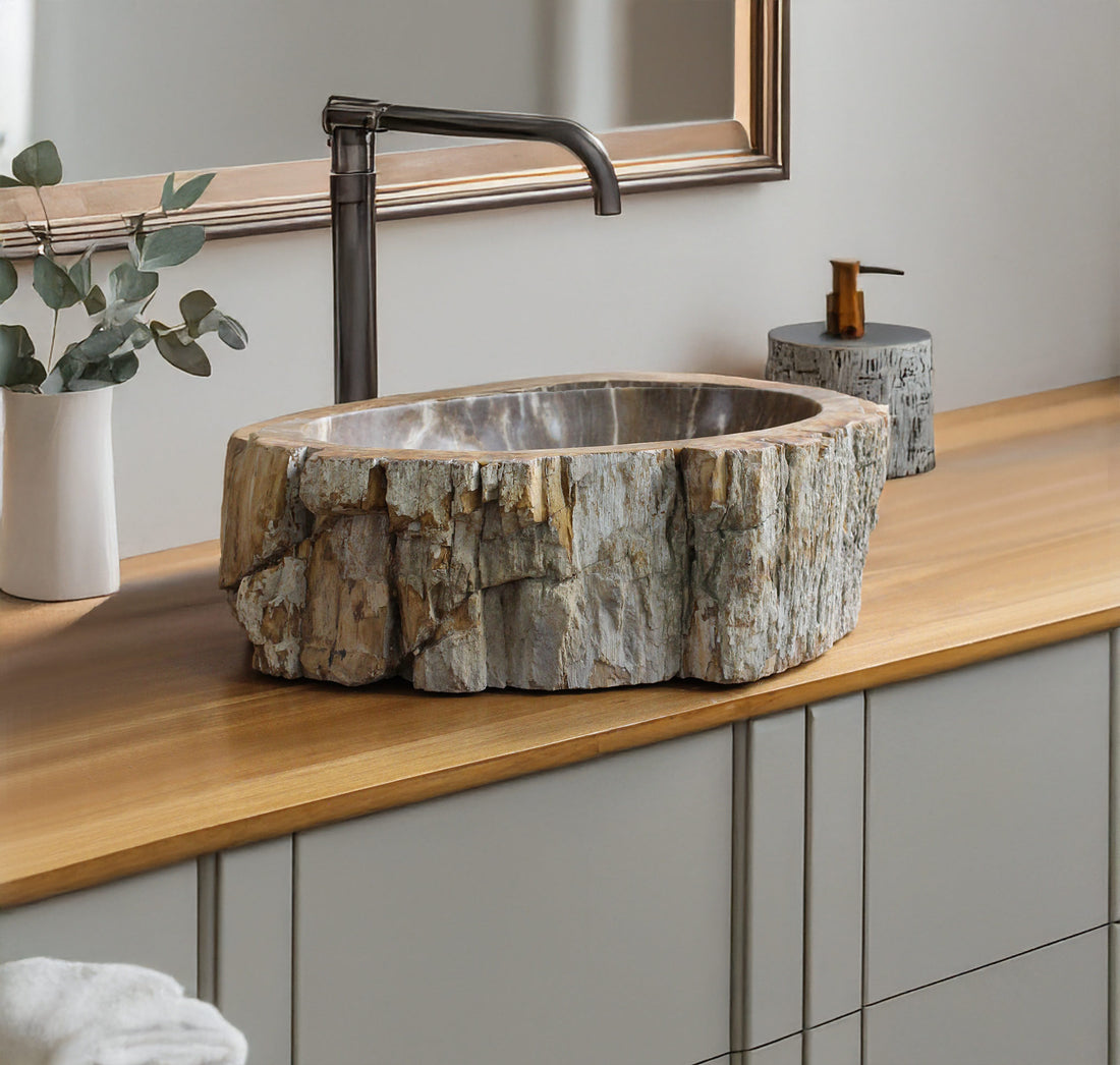 Cuba Arjun em Madeira Fossilizada