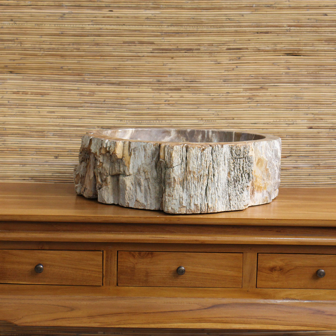 Cuba Arjun em Madeira Fossilizada