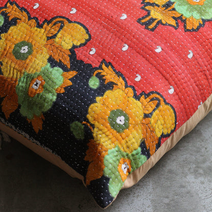 Capa de Almofada Pushpa Surya