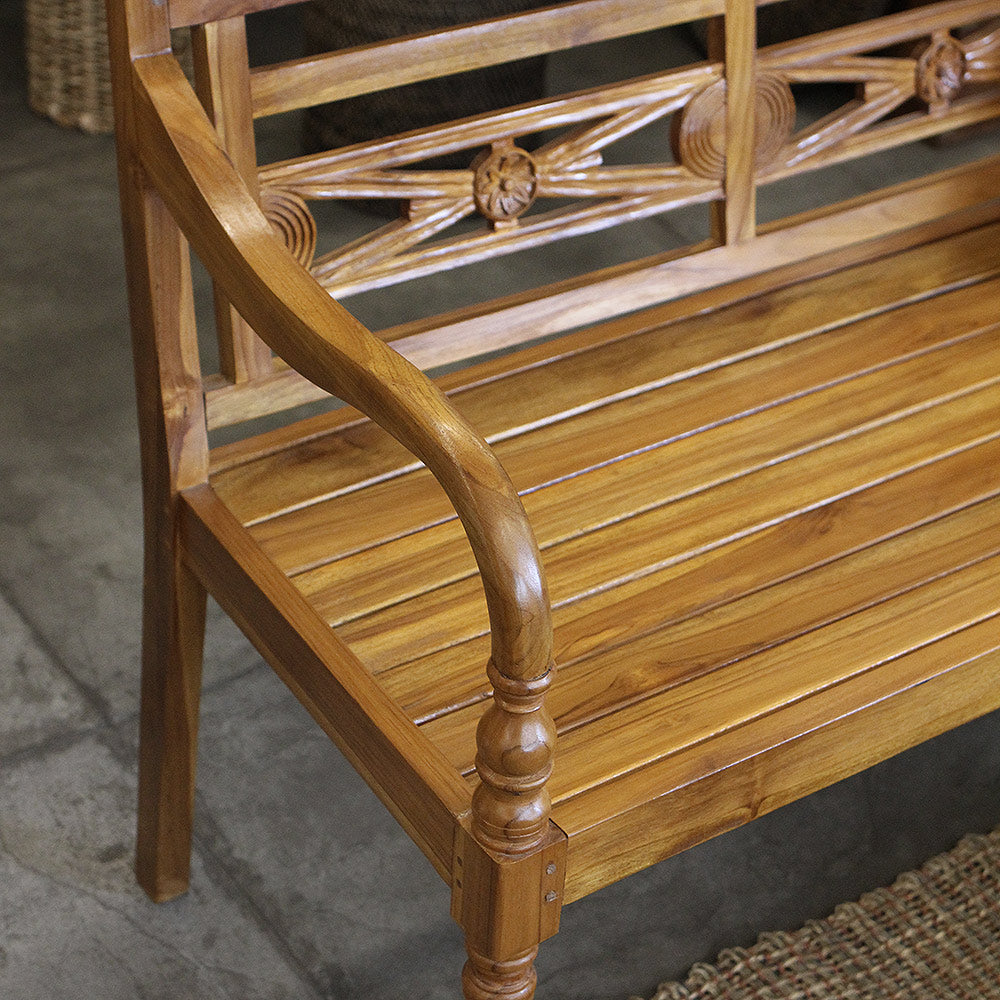 Banco Surate 03 lugares