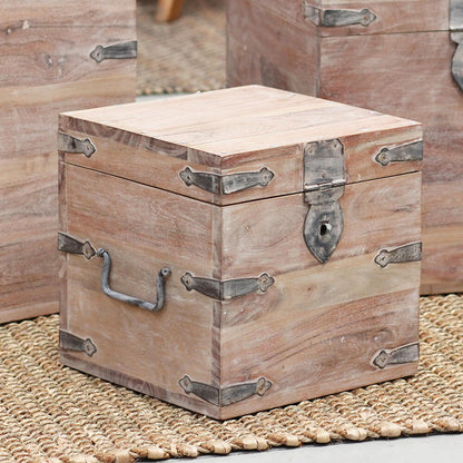 Baú Kerala Varg Satinado