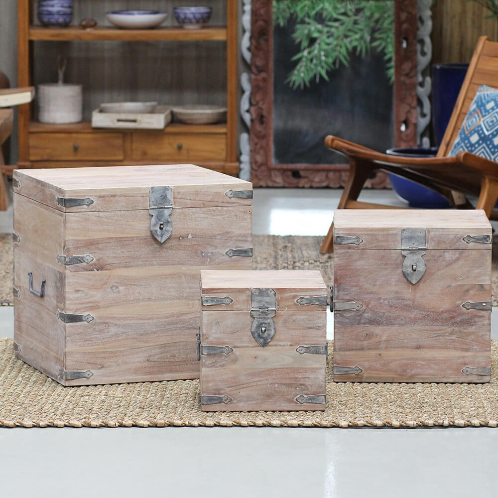 Baú Kerala Varg Satinado